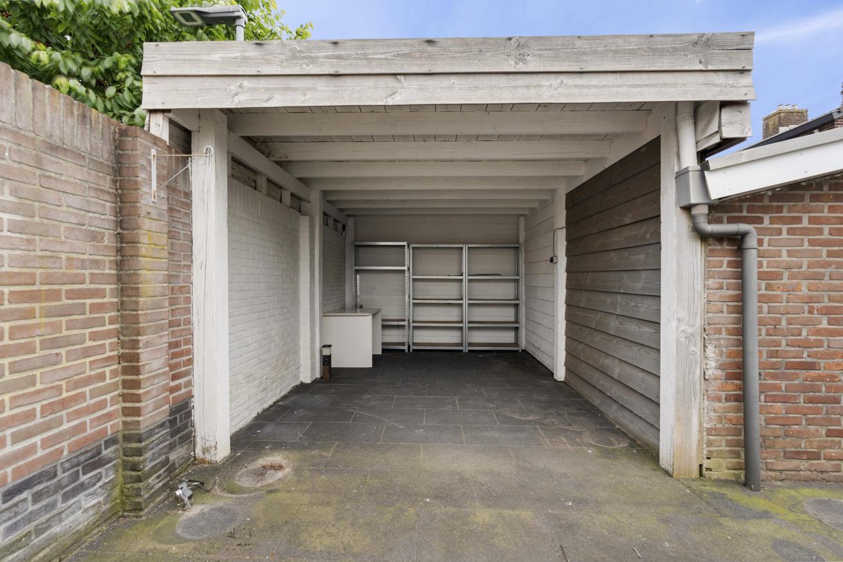 Te koop: Foto Woonhuis aan de Spireastraat 17 in Wezep