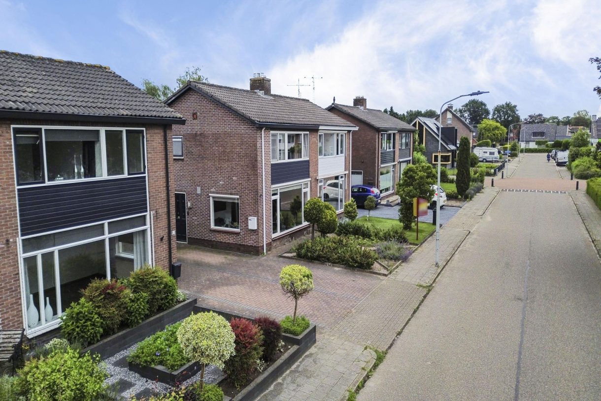 Te koop: Foto Woonhuis aan de Spireastraat 17 in Wezep