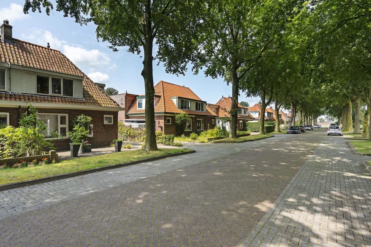 Te koop: Foto Woonhuis aan de Beukenallee 51 in Zwolle