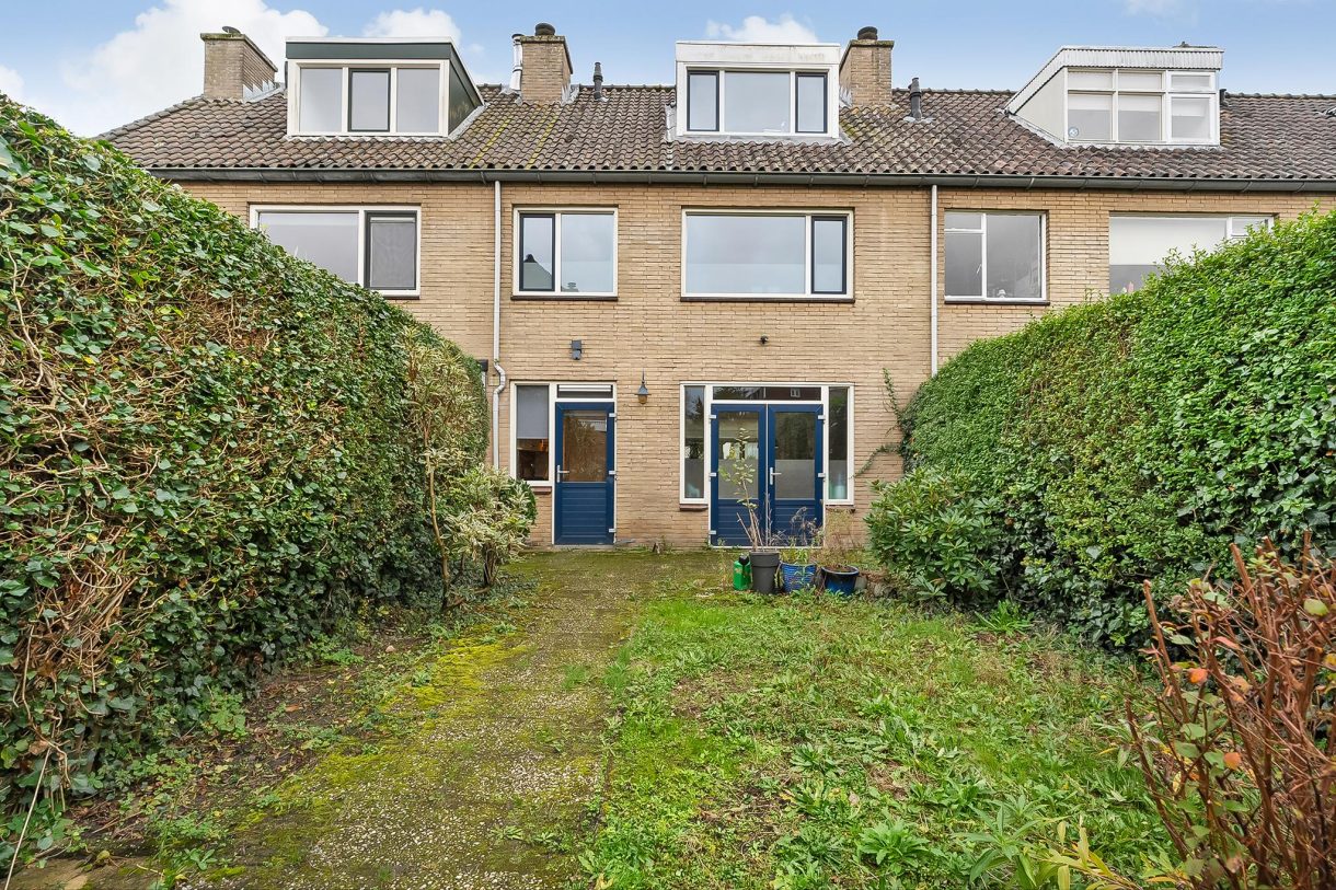 Te koop: Foto Woonhuis aan de H Roland Holststraat 45 in Zwolle